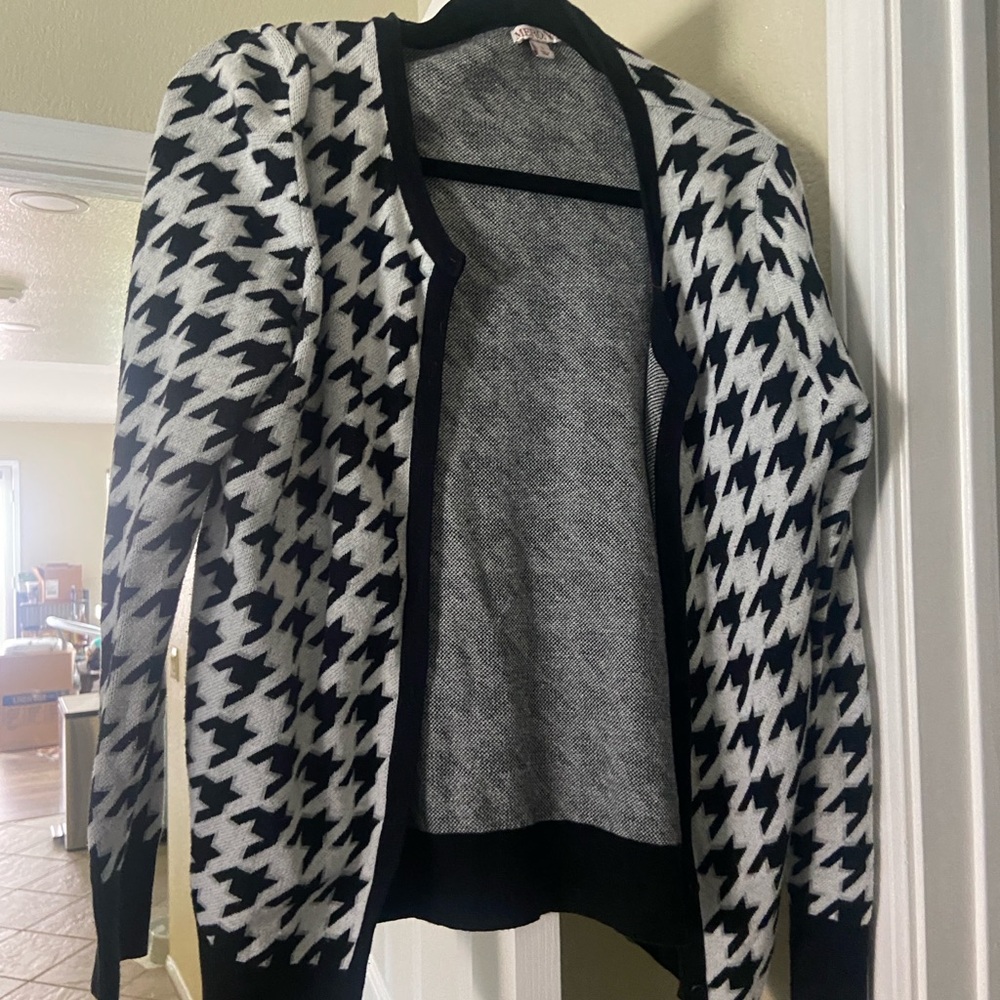 Merona Black and White Houndstooth Cardigan